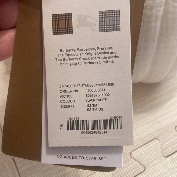 Burberry White Quilted Pouch - Picture 3 of 9